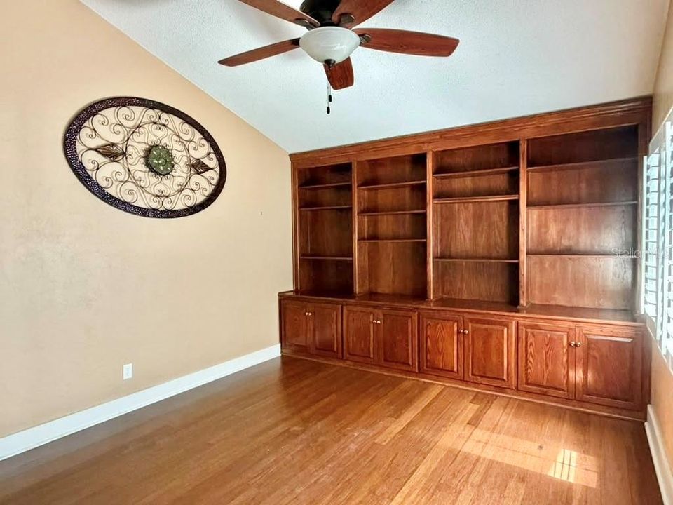 En Renta: $1,990 (2 camas, 2 baños, 1935 Pies cuadrados)