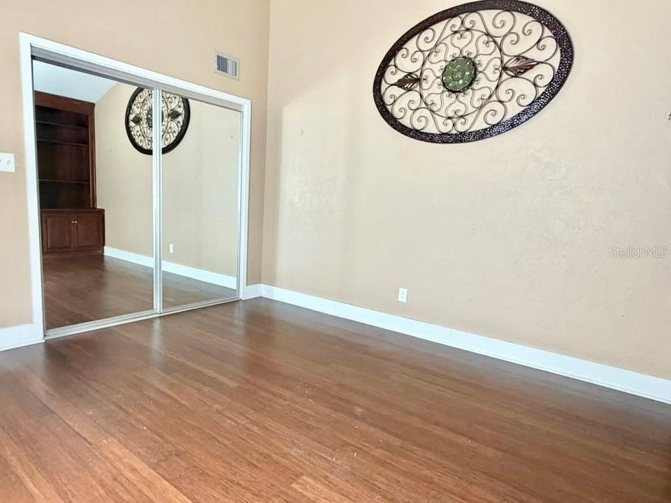 En Renta: $1,990 (2 camas, 2 baños, 1935 Pies cuadrados)