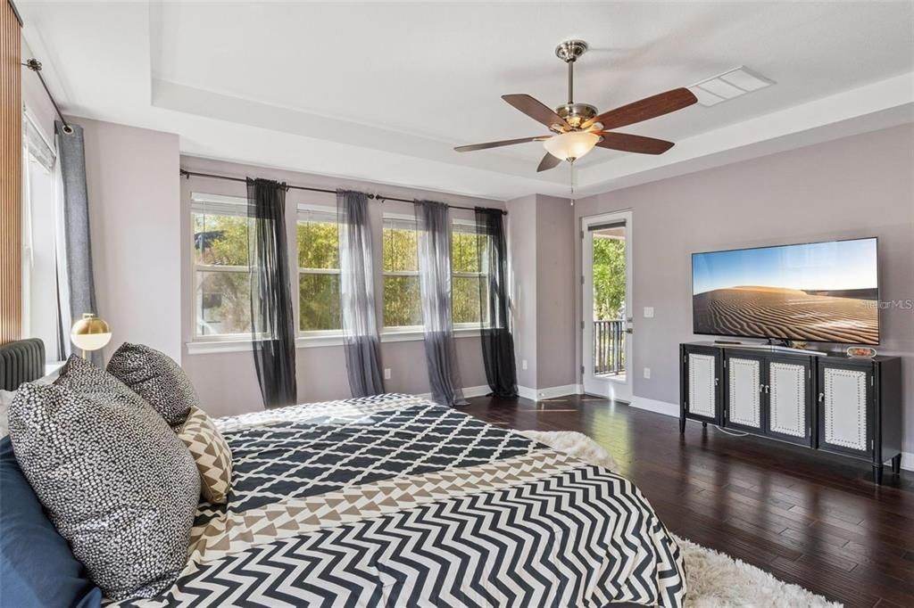 В аренду: $6,800 (4 спален, 4 ванн, 3636 Квадратных фут)