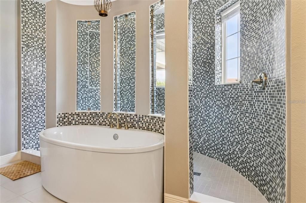 В аренду: $6,800 (4 спален, 4 ванн, 3636 Квадратных фут)
