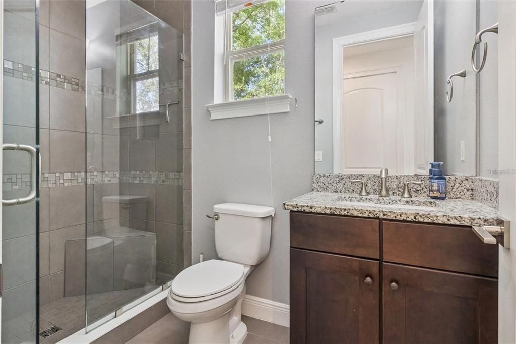 В аренду: $6,800 (4 спален, 4 ванн, 3636 Квадратных фут)