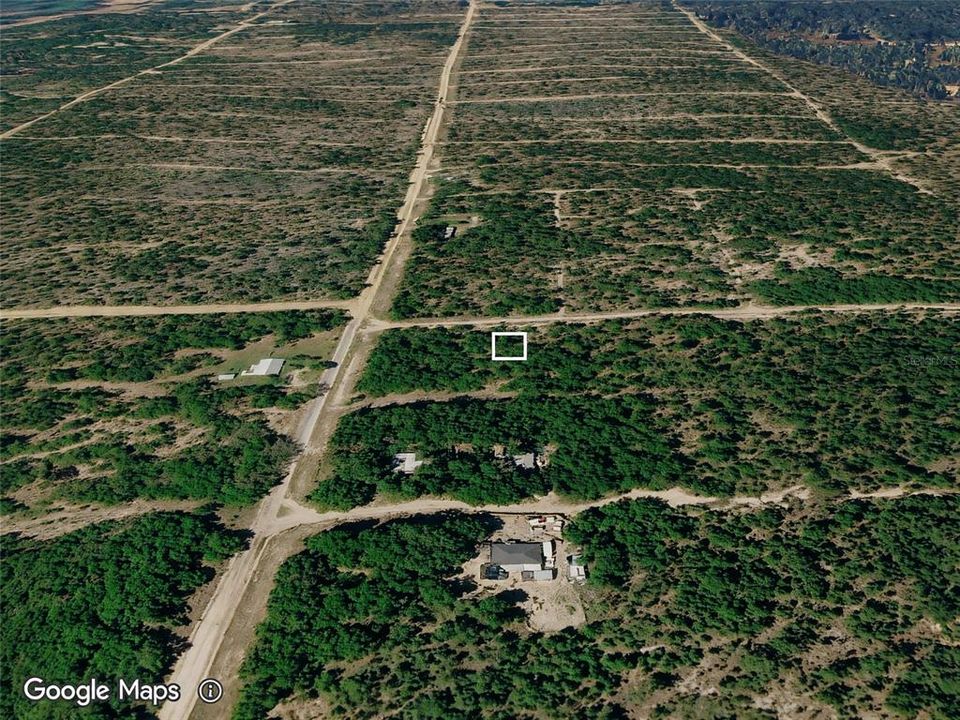 En Venta: $5,000 (0.09 acres)