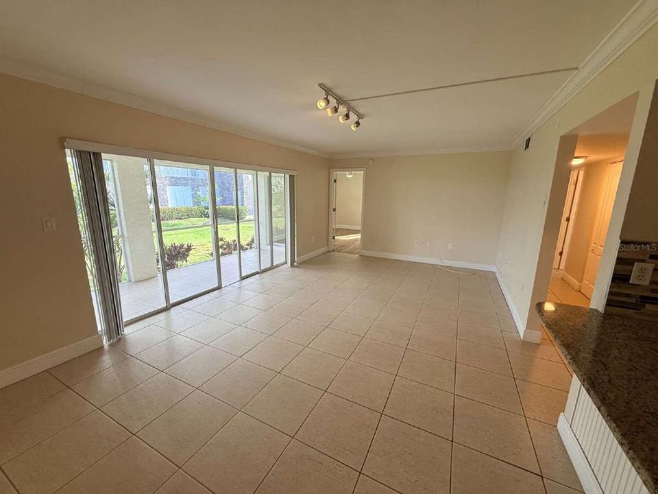 В аренду: $1,495 (2 спален, 2 ванн, 972 Квадратных фут)