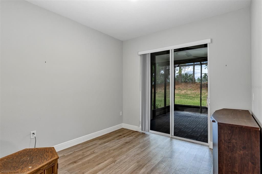 En Venta: $240,000 (2 camas, 2 baños, 1323 Pies cuadrados)