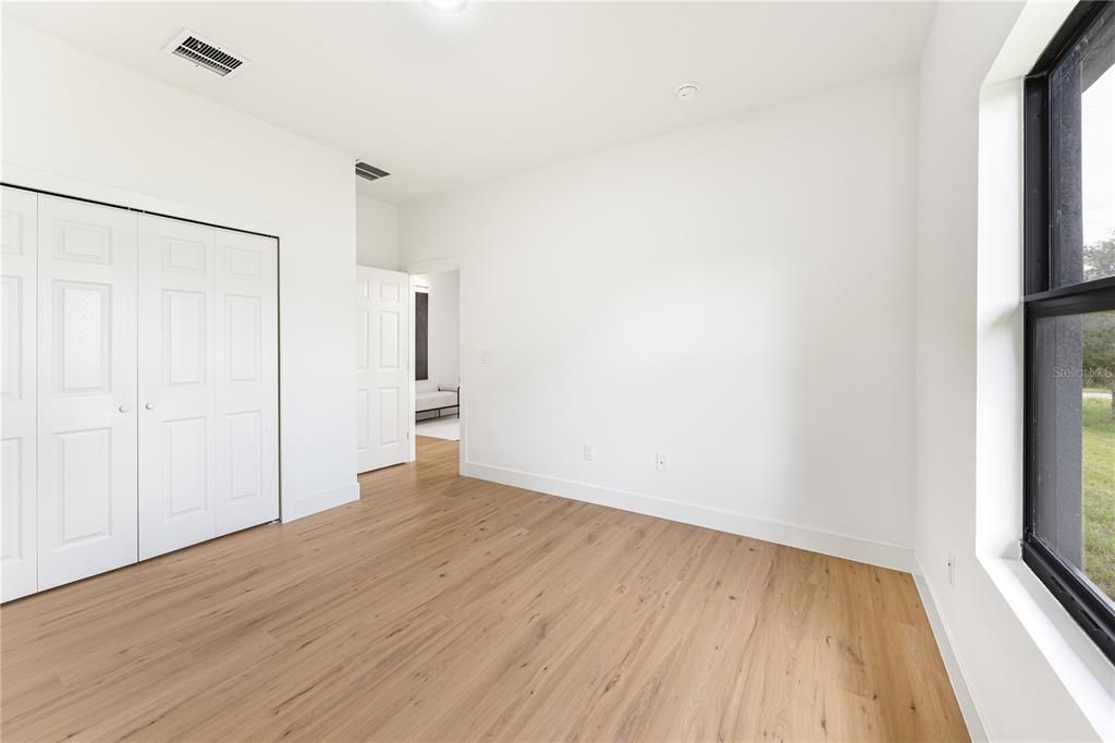 En Venta: $374,999 (3 camas, 2 baños, 1645 Pies cuadrados)