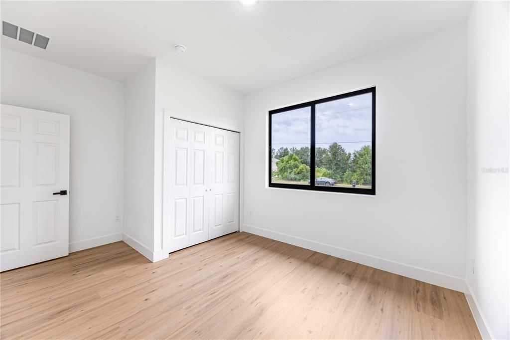 En Venta: $374,999 (3 camas, 2 baños, 1645 Pies cuadrados)