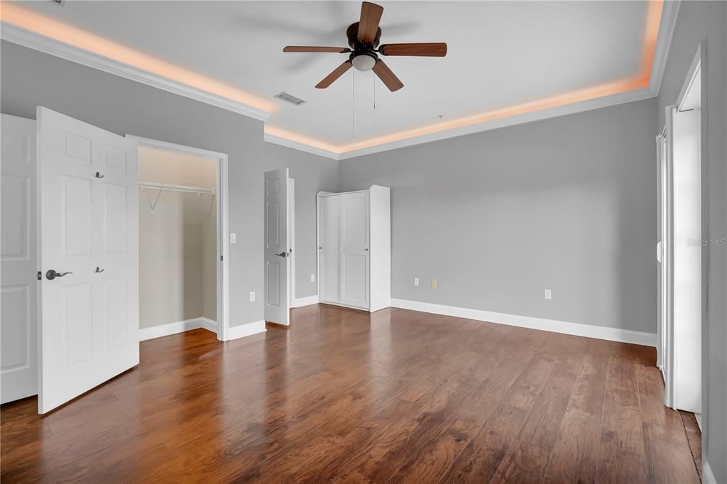 For Rent: $2,400 (4 beds, 3 baths, 1950 Square Feet)