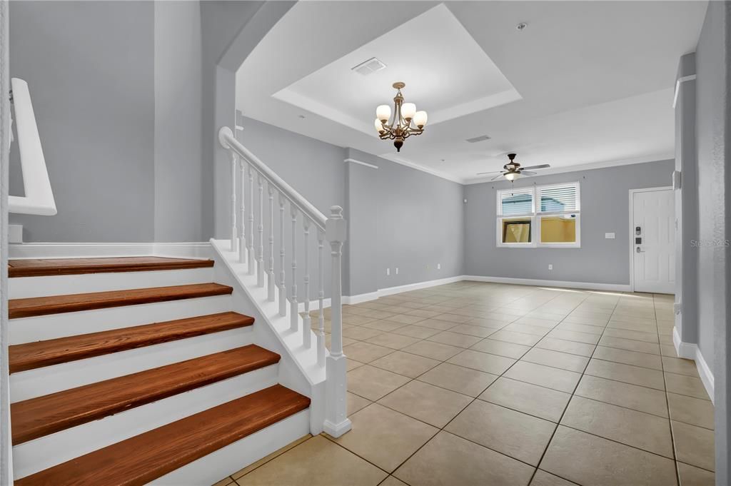 For Rent: $2,400 (4 beds, 3 baths, 1950 Square Feet)