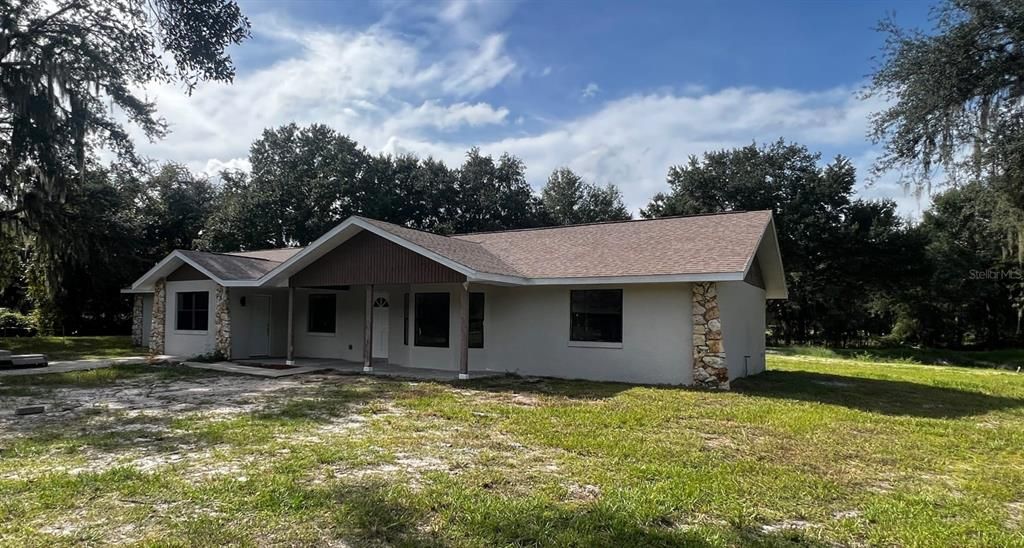 En Venta: $459,900 (5 camas, 4 baños, 2296 Pies cuadrados)