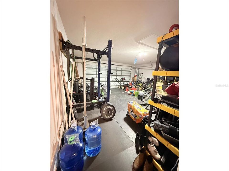 En Venta: $420,000 (4 camas, 2 baños, 2329 Pies cuadrados)