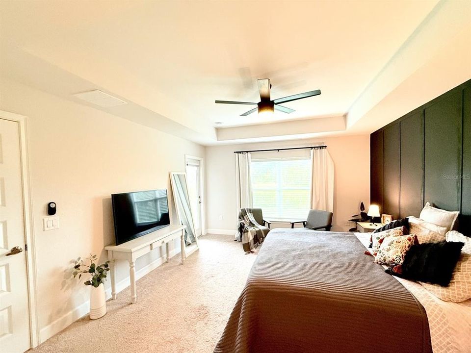 En Venta: $420,000 (4 camas, 2 baños, 2329 Pies cuadrados)