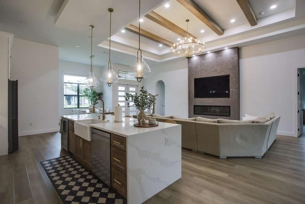 For Sale: $629,900 (3 beds, 3 baths, 2442 Square Feet)