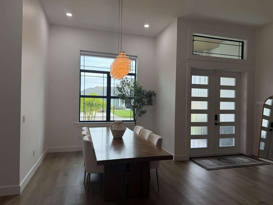 For Sale: $629,900 (3 beds, 3 baths, 2442 Square Feet)