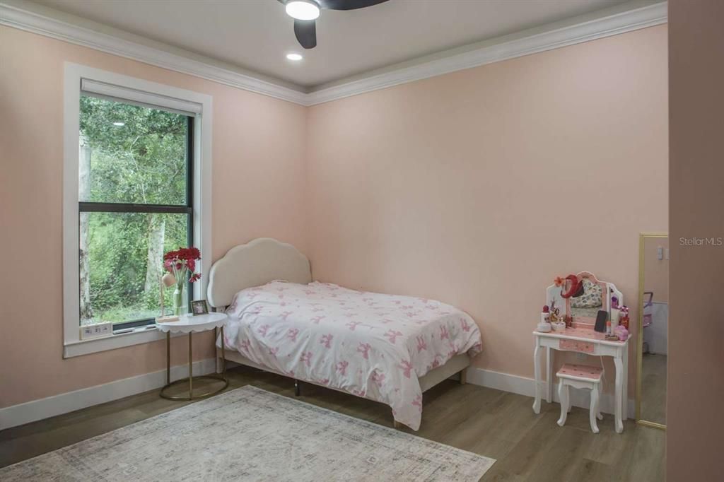 For Sale: $629,900 (3 beds, 3 baths, 2442 Square Feet)
