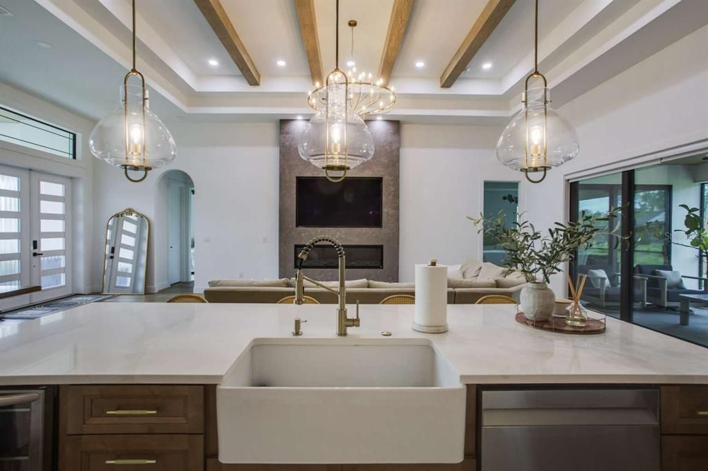 For Sale: $629,900 (3 beds, 3 baths, 2442 Square Feet)