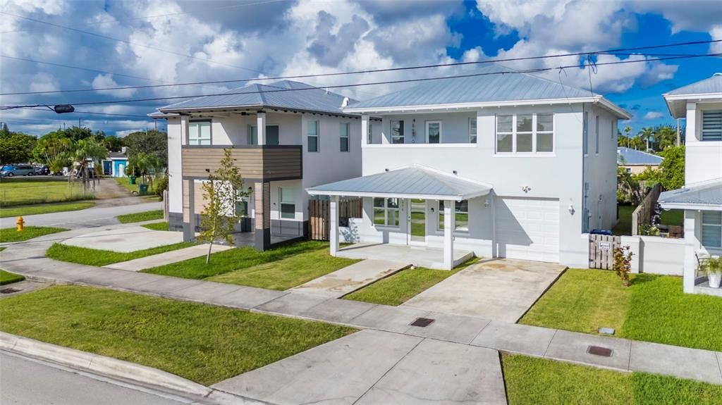 En Venta: $649,900 (4 camas, 2 baños, 1864 Pies cuadrados)
