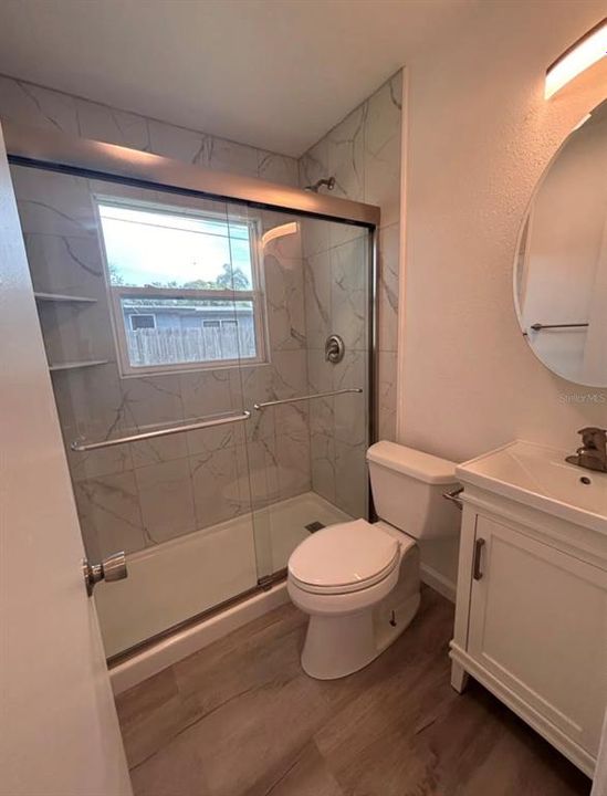 В аренду: $2,300 (3 спален, 2 ванн, 910 Квадратных фут)