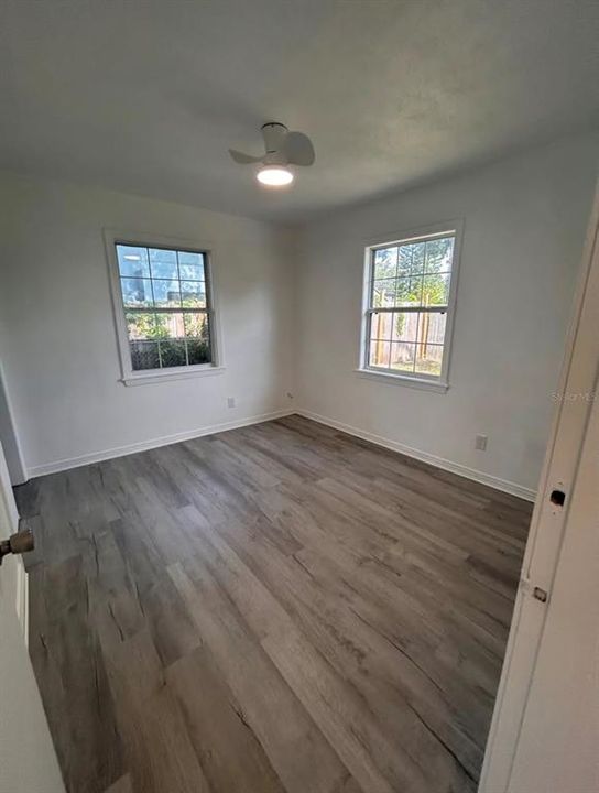 В аренду: $2,300 (3 спален, 2 ванн, 910 Квадратных фут)