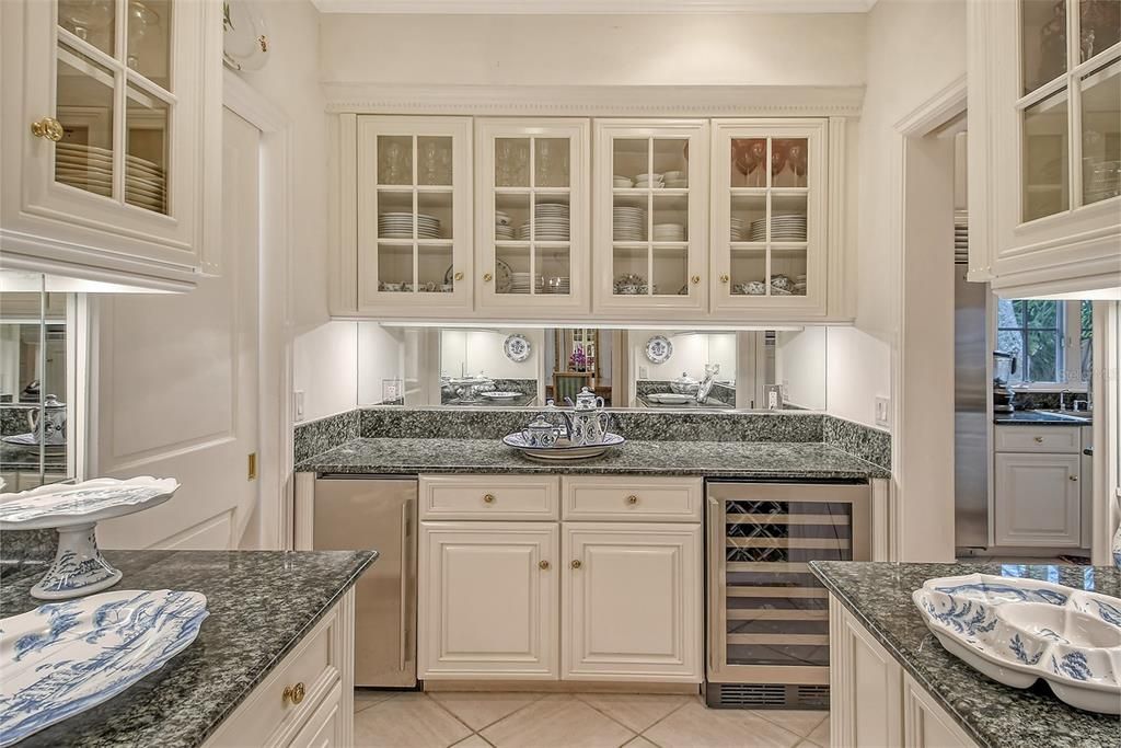 For Sale: $16,750,000 (4 beds, 6 baths, 6703 Square Feet)