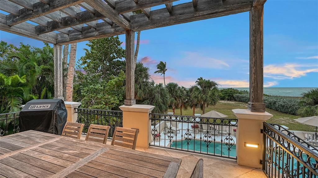 For Sale: $16,750,000 (4 beds, 6 baths, 6703 Square Feet)