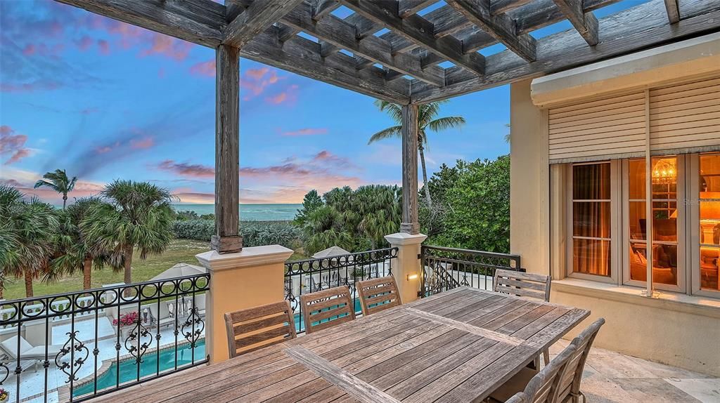 For Sale: $16,750,000 (4 beds, 6 baths, 6703 Square Feet)