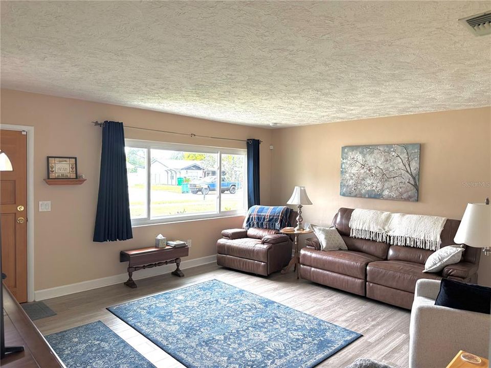 En Venta: $360,000 (3 camas, 1 baños, 1188 Pies cuadrados)