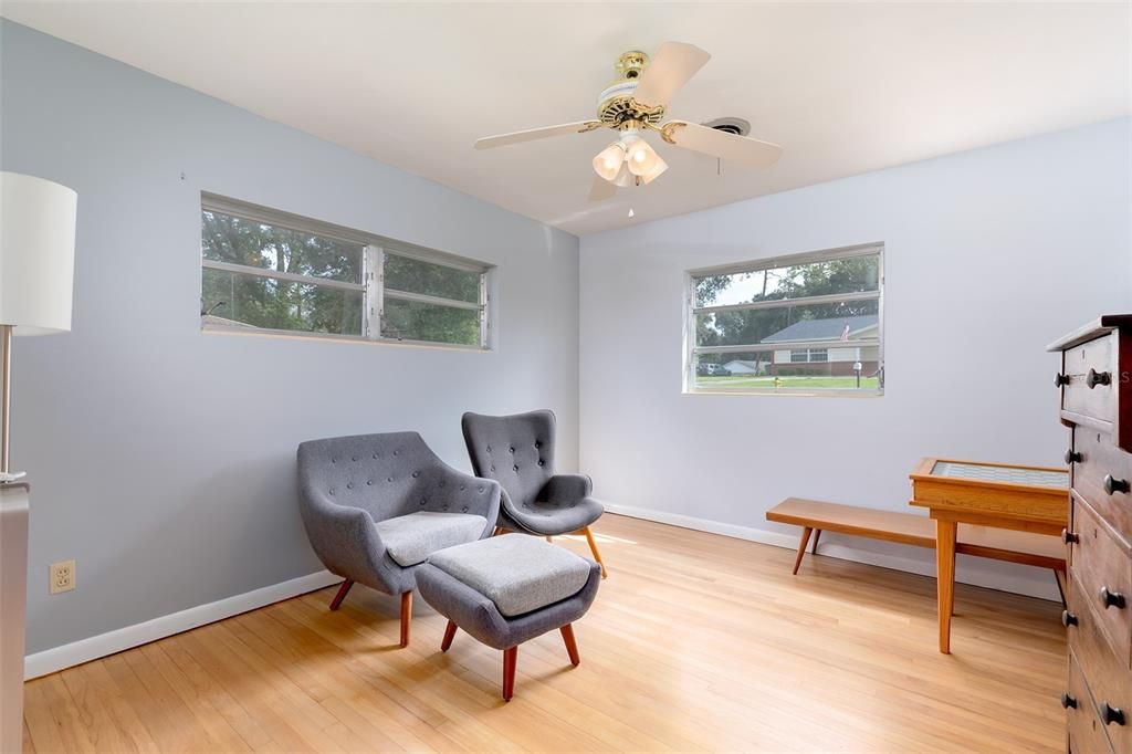 En Venta: $410,000 (3 camas, 3 baños, 1904 Pies cuadrados)