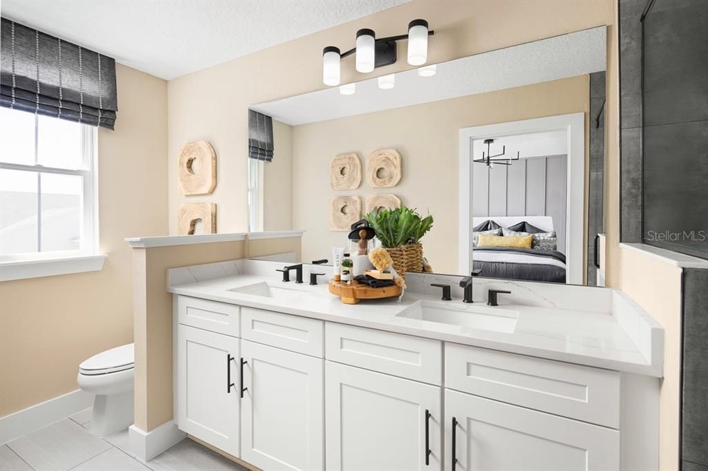 For Sale: $449,000 (3 beds, 2 baths, 1897 Square Feet)
