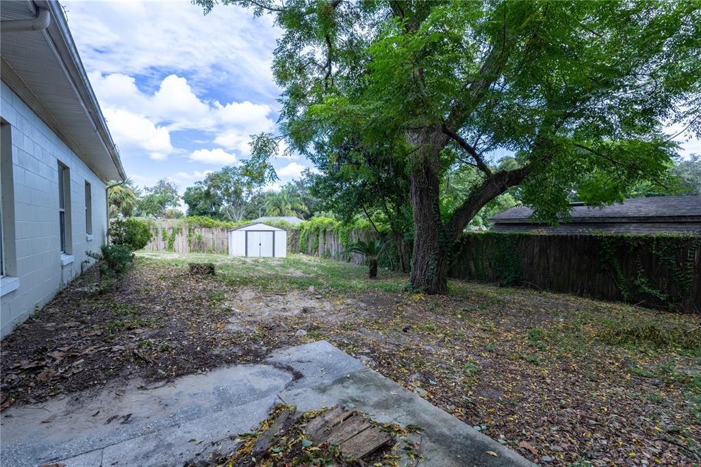 For Sale: $350,000 (3 beds, 2 baths, 1660 Square Feet)
