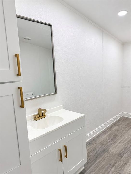 En Venta: $219,000 (4 camas, 2 baños, 1620 Pies cuadrados)