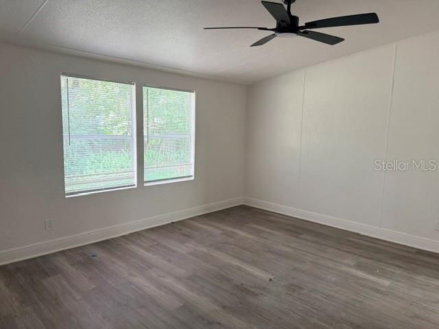 En Venta: $219,000 (4 camas, 2 baños, 1620 Pies cuadrados)