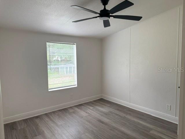 En Venta: $219,000 (4 camas, 2 baños, 1620 Pies cuadrados)