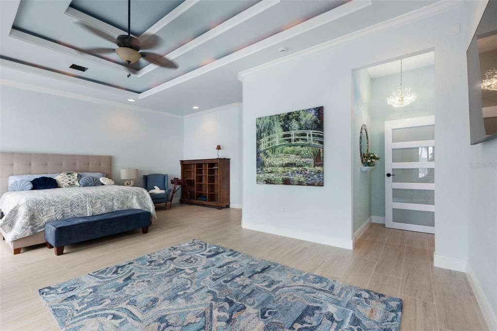 For Rent: $6,800 (3 beds, 3 baths, 2242 Square Feet)