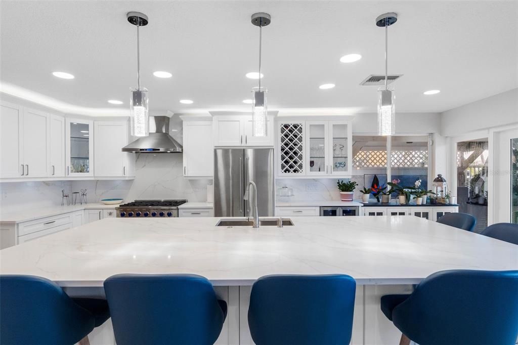 For Rent: $6,800 (3 beds, 3 baths, 2242 Square Feet)