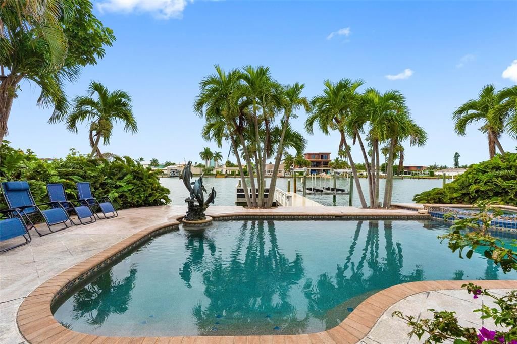 For Rent: $6,800 (3 beds, 3 baths, 2242 Square Feet)