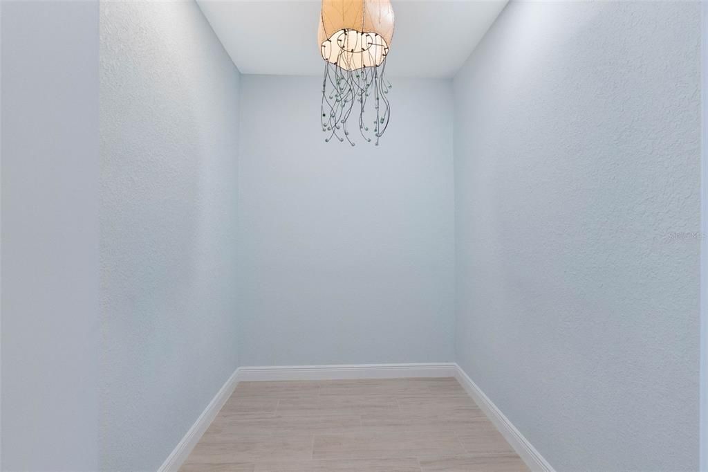 For Rent: $6,800 (3 beds, 3 baths, 2242 Square Feet)