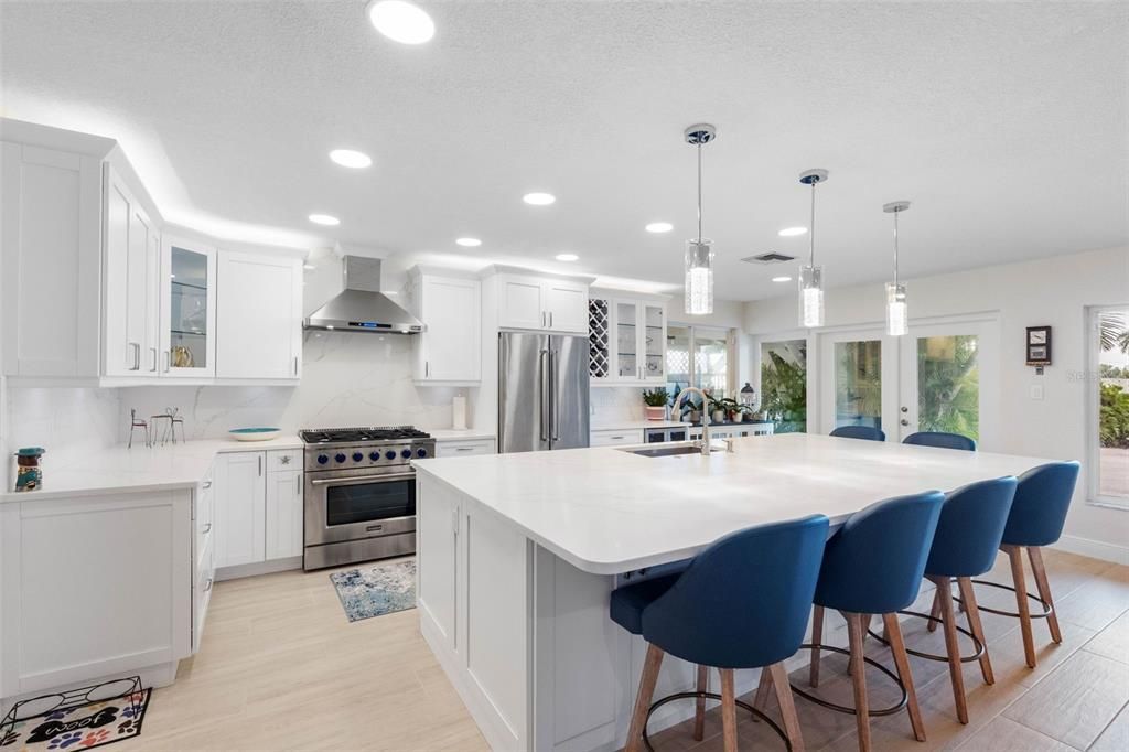 For Rent: $6,800 (3 beds, 3 baths, 2242 Square Feet)