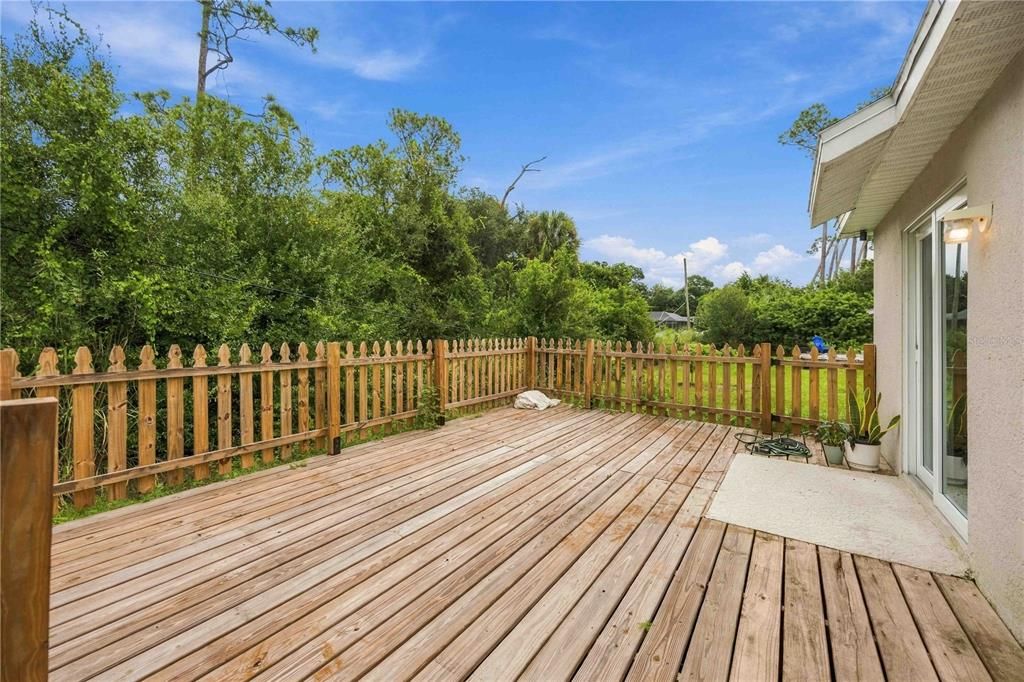 В аренду: $2,495 (4 спален, 2 ванн, 1930 Квадратных фут)
