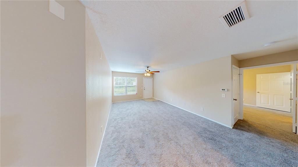 For Sale: $160,000 (2 beds, 2 baths, 1029 Square Feet)