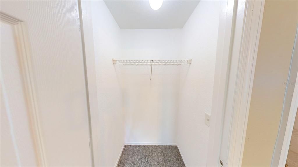 For Sale: $160,000 (2 beds, 2 baths, 1029 Square Feet)