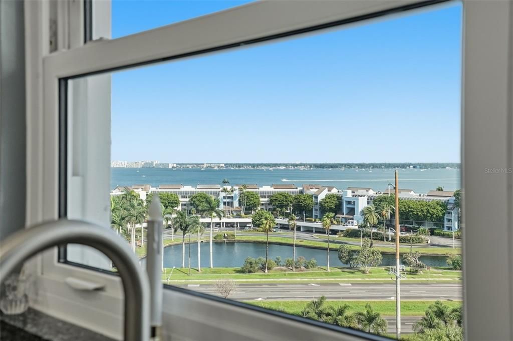 На продажу: $699,000 (3 спален, 3 ванн, 3400 Квадратных фут)