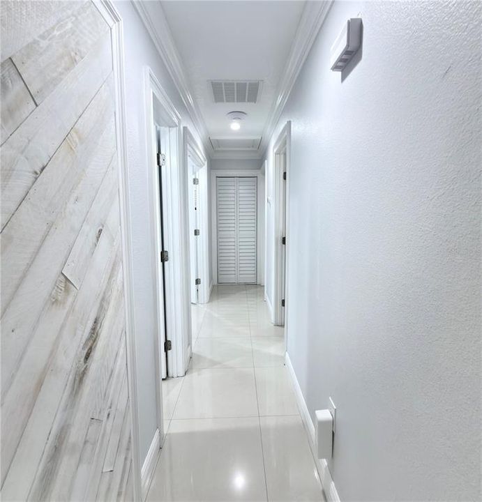 For Sale: $820,000 (6 beds, 3 baths, 3267 Square Feet)