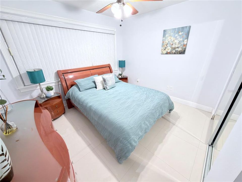 For Sale: $820,000 (6 beds, 3 baths, 3267 Square Feet)