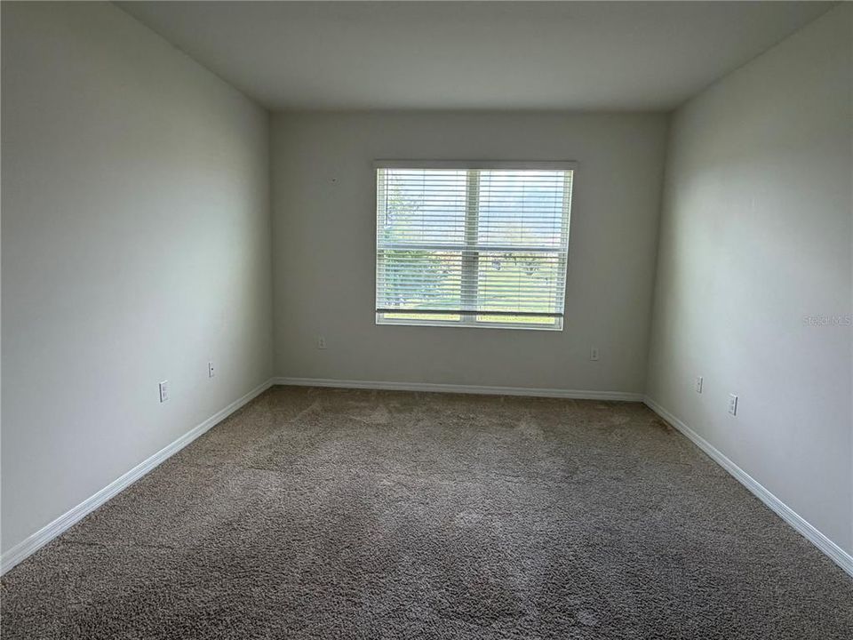 En Venta: $299,900 (4 camas, 2 baños, 1846 Pies cuadrados)