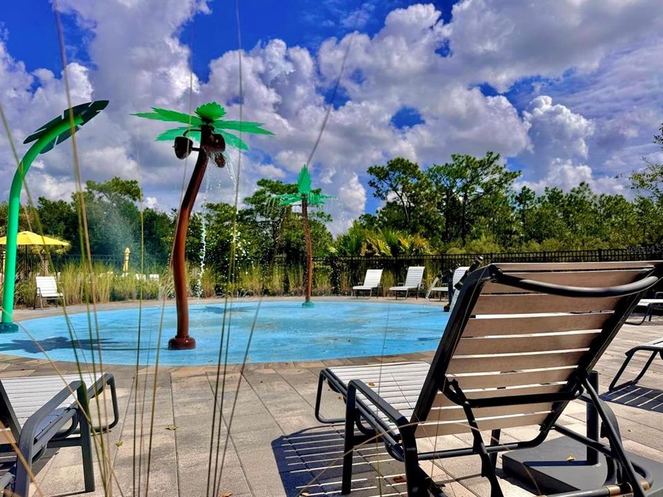 For Rent: $2,250 (3 beds, 2 baths, 1608 Square Feet)