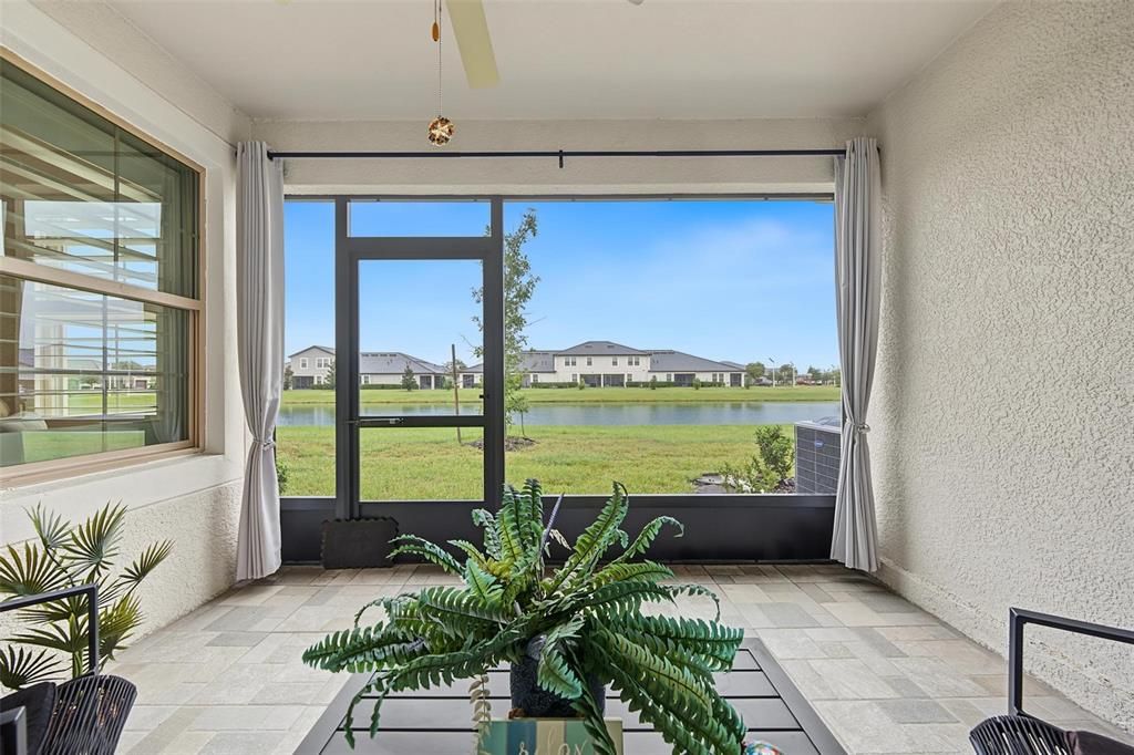 For Sale: $275,000 (2 beds, 2 baths, 1405 Square Feet)