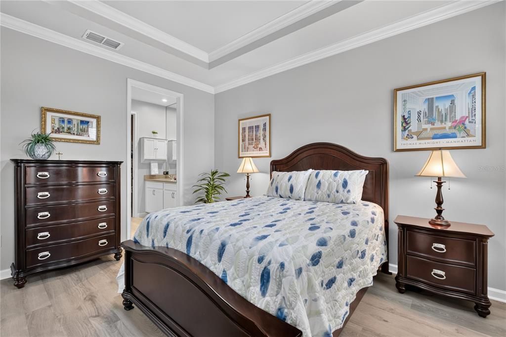 For Sale: $354,500 (2 beds, 2 baths, 1432 Square Feet)