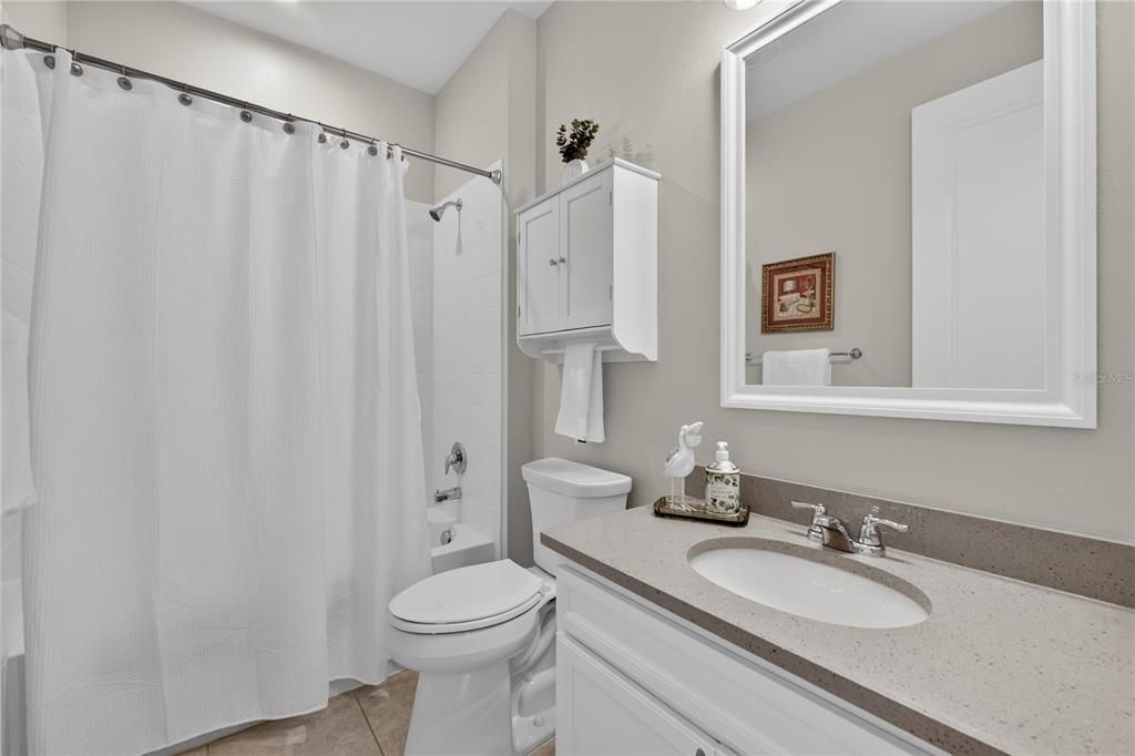 For Sale: $354,500 (2 beds, 2 baths, 1432 Square Feet)
