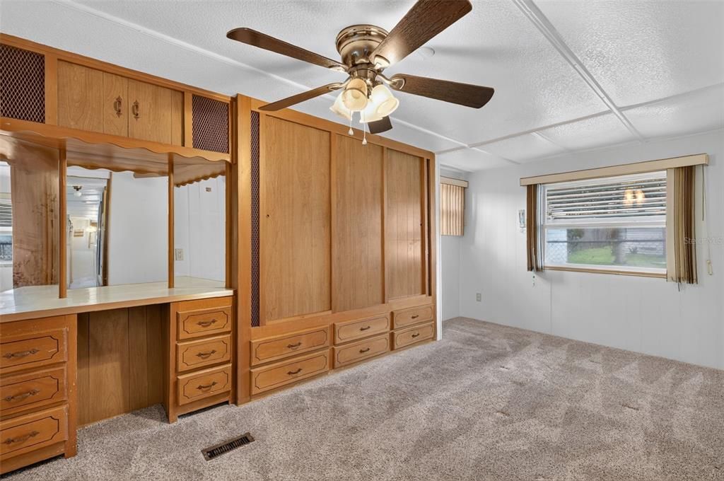 En Venta: $113,999 (2 camas, 1 baños, 676 Pies cuadrados)