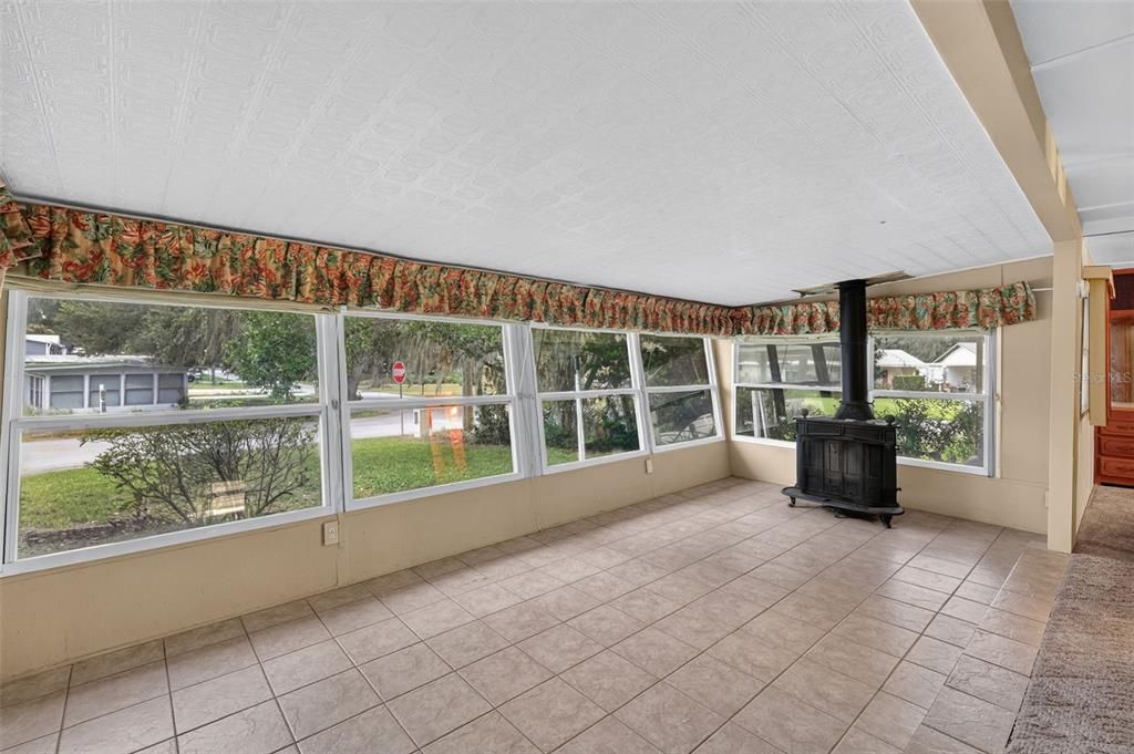 En Venta: $113,999 (2 camas, 1 baños, 676 Pies cuadrados)